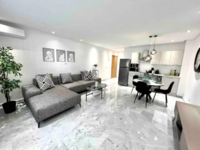 GAUTHIER Living By ShortStayCasa 1BED or 2BEDS - THE HEART OF TOWN